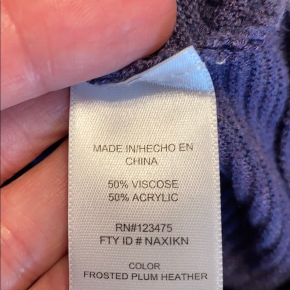 Cowl Neck Tunic Style Sweater Purple Medium Fitting - Picture 5 of 6